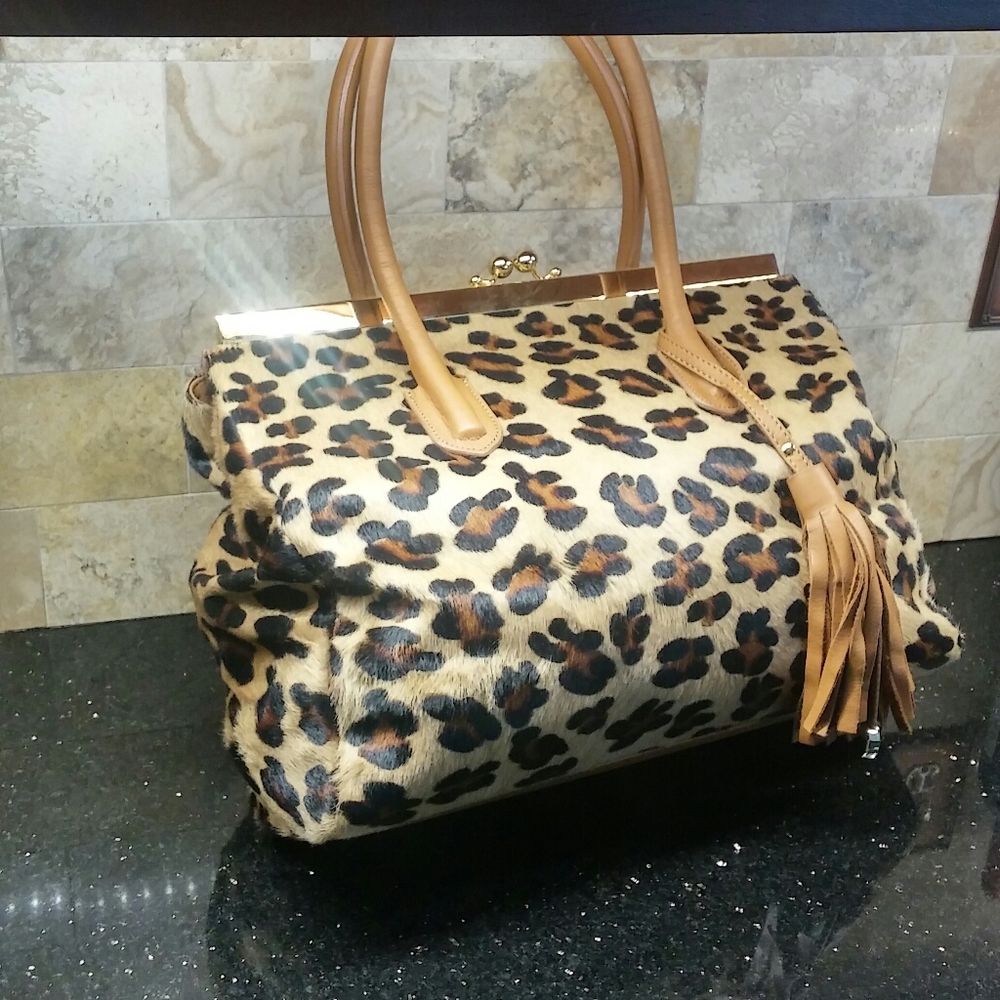 *BRAND NEW* Calfhair Doctor bag: Made in Italy!